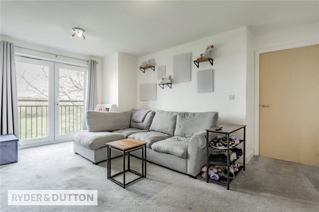 Baldwins Close, Royton, Oldham, Greater Manchester, OL2 photo 3