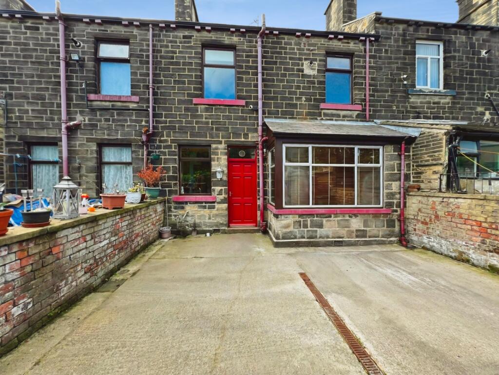 Main image of property: Elmwood Place, Bradford, BD2 3NA