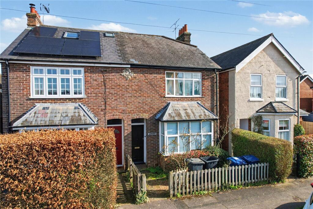 Main image of property: Manor Road, Farnham, Surrey, GU9