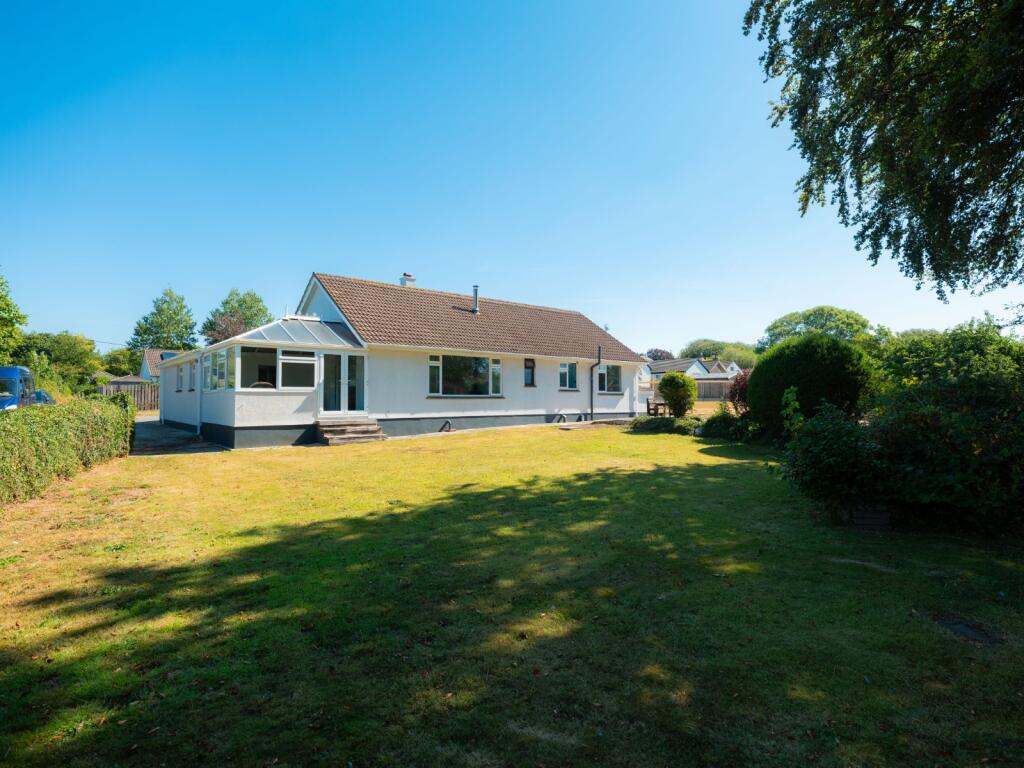 House in Plymouth, St. Tudy - View 2