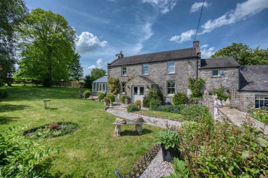 Cross Lane, Monyash, Bakewell