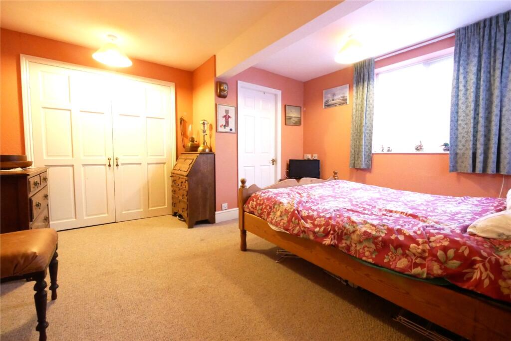 Park Road West, Sutton-on-Sea, Mablethorpe, Lincolnshire, LN12 photo 4