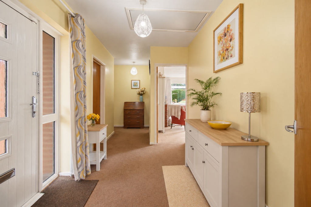 House in Malvern, Poolbrook - More