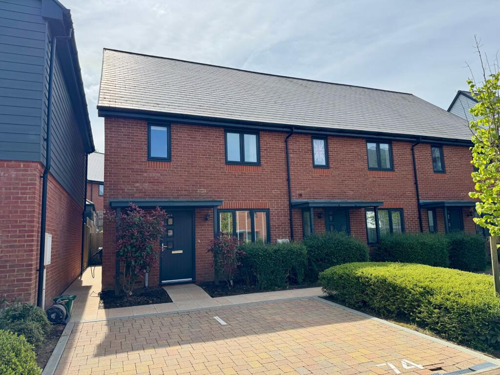 Main image of property: Long Lane, Handcross, RH17