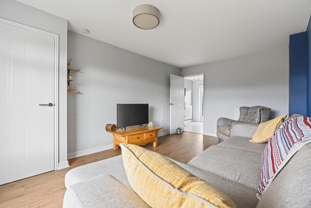 House in Paisley, Renfrewshire - View 4