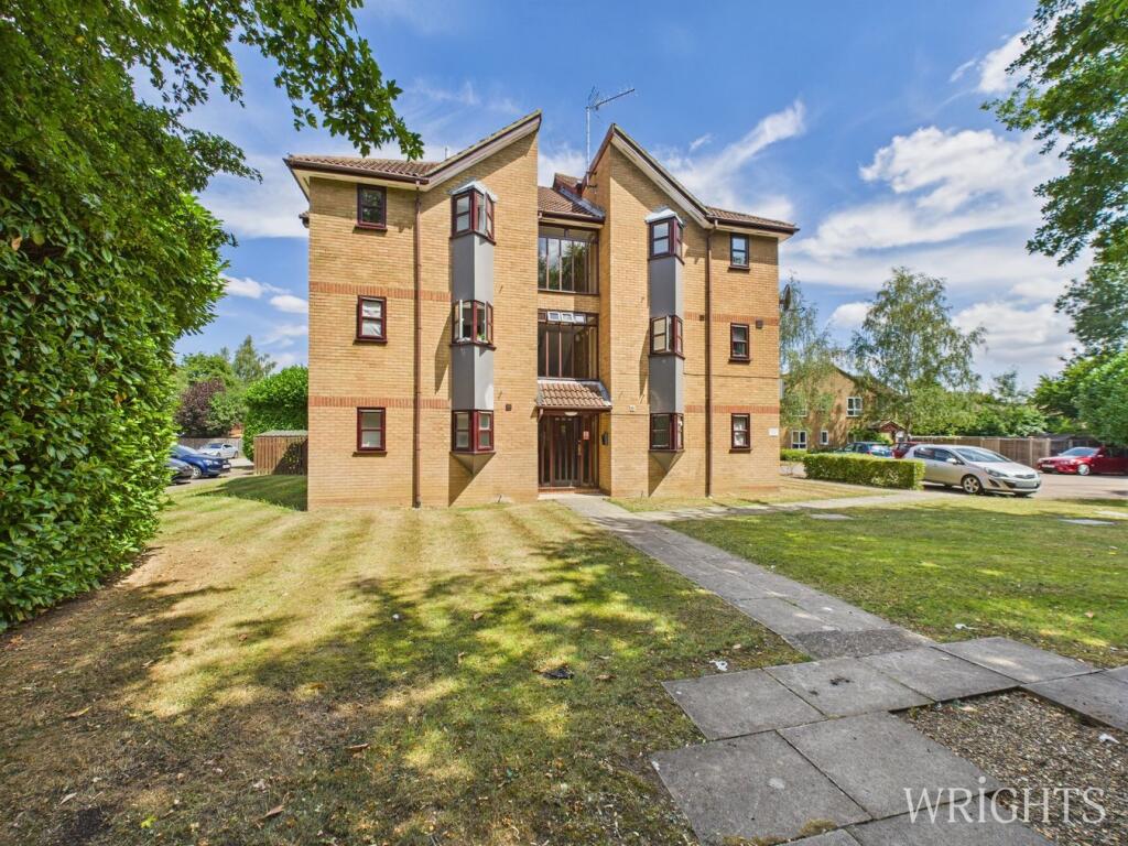 Apartment in Welwyn Hatfield, Panshanger - View 3