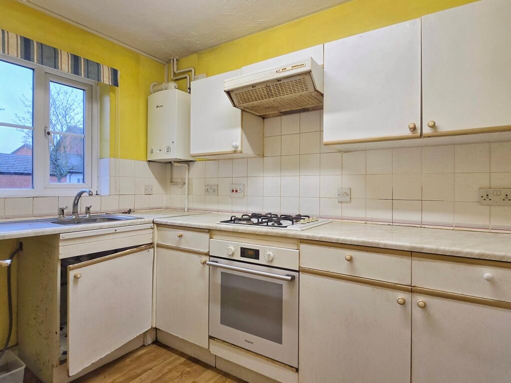 Tavistock Avenue, Ampthill, Bedfordshire, MK45 photo 2