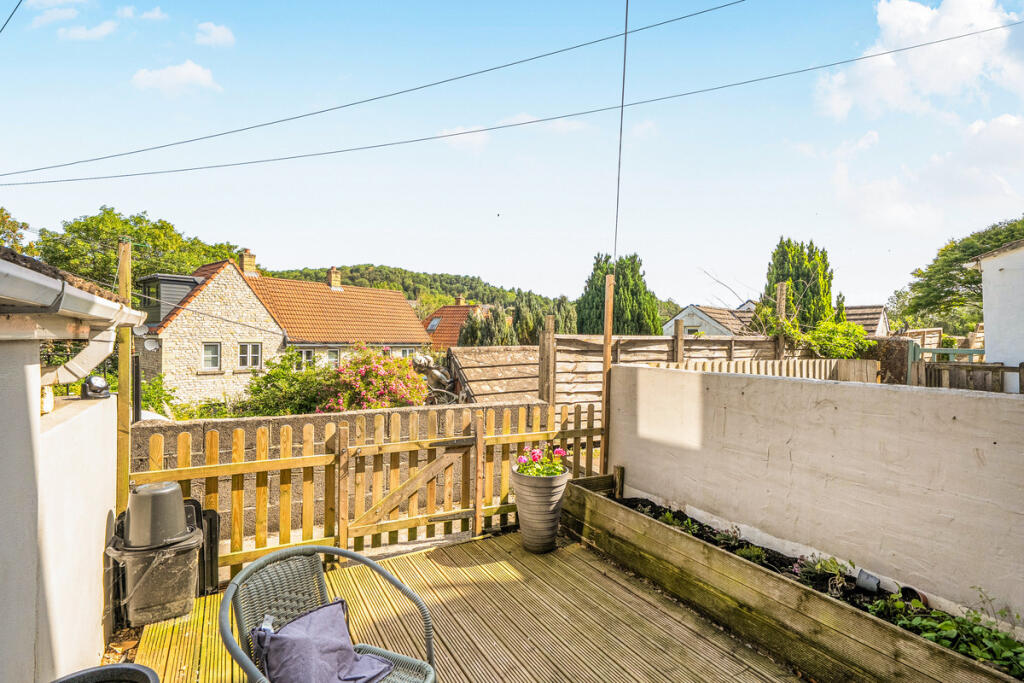 House in Radstock, Southfield - View 5