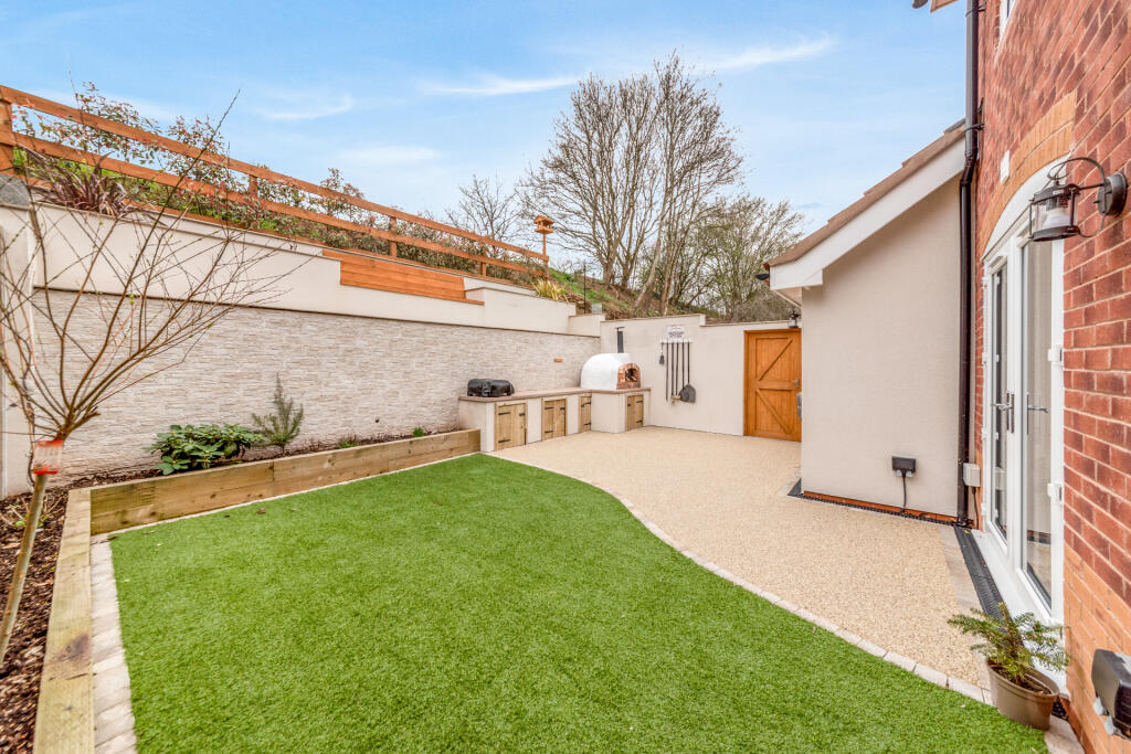 Additional image 14 of Clayton Drive, Bromsgrove