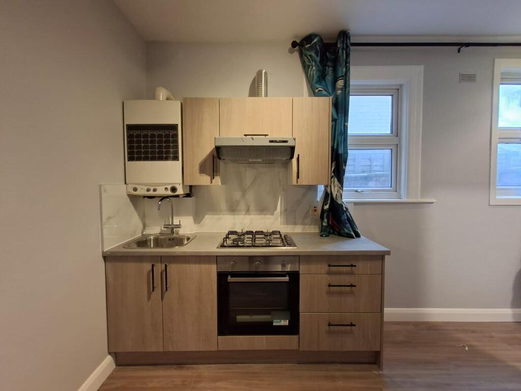 Main image of property: Seven Sisters Road, London, N15