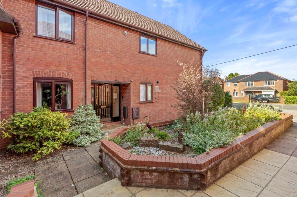 Main image of property: Penn, High Wycombe, HP10