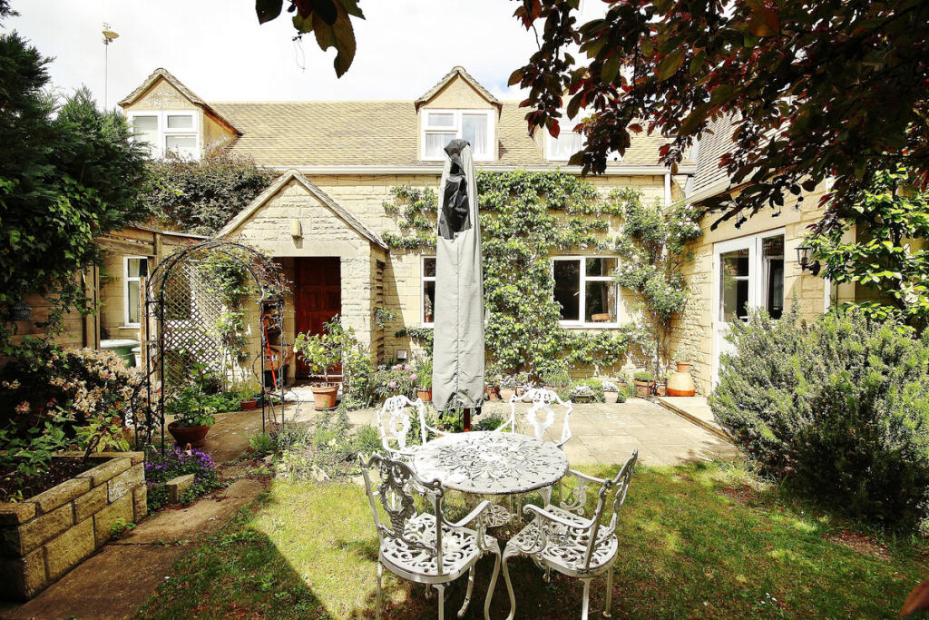 Main image of property: Station Road, Brize Norton, OX18