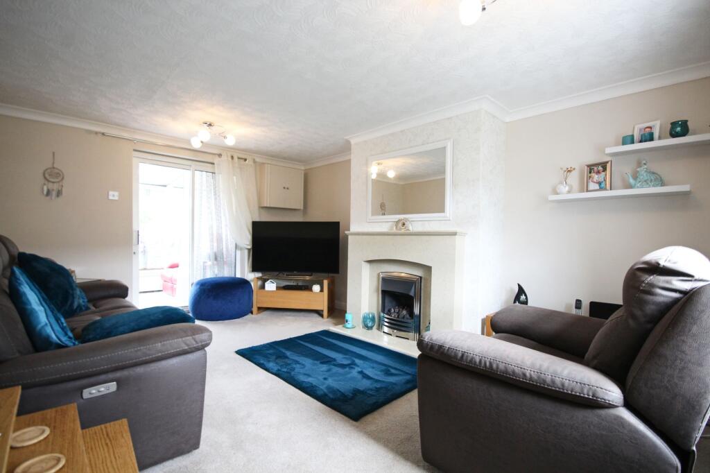 House in Crewe, Weaverham - View 3