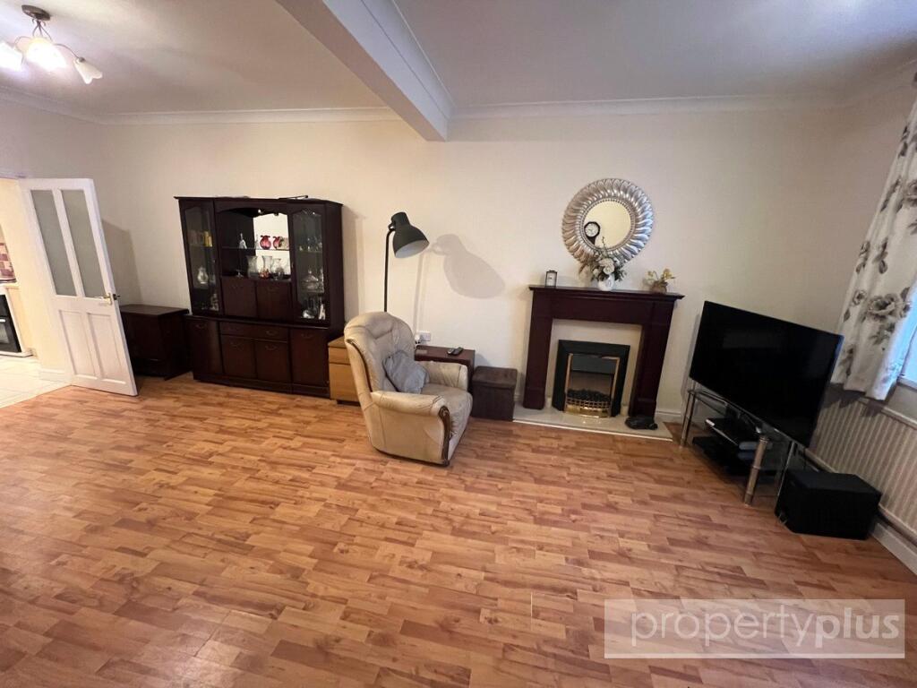 House in Rhondda Cynon Taff, Cymmer - View 2
