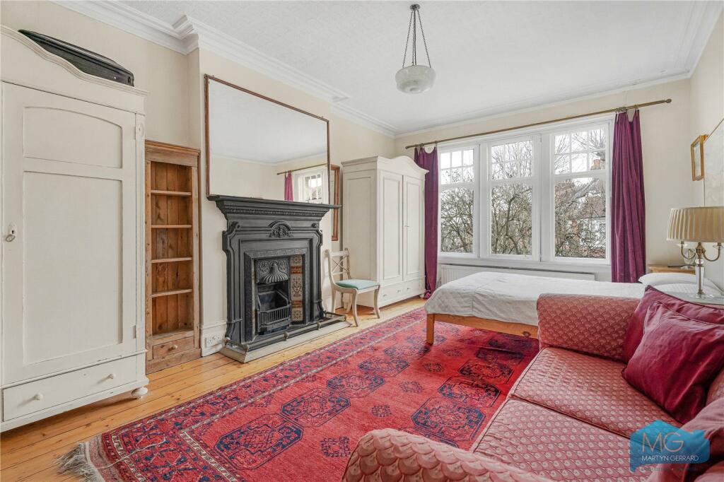 House in London, Fortis Green, Muswell Hill - View 2