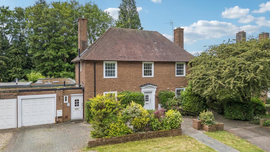 Main image of property: Attimore Road, Welwyn Garden City, Hertfordshire, AL8