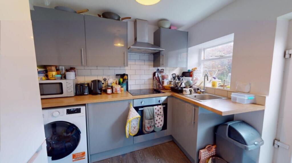 Main image of property: North Lane, Canterbury