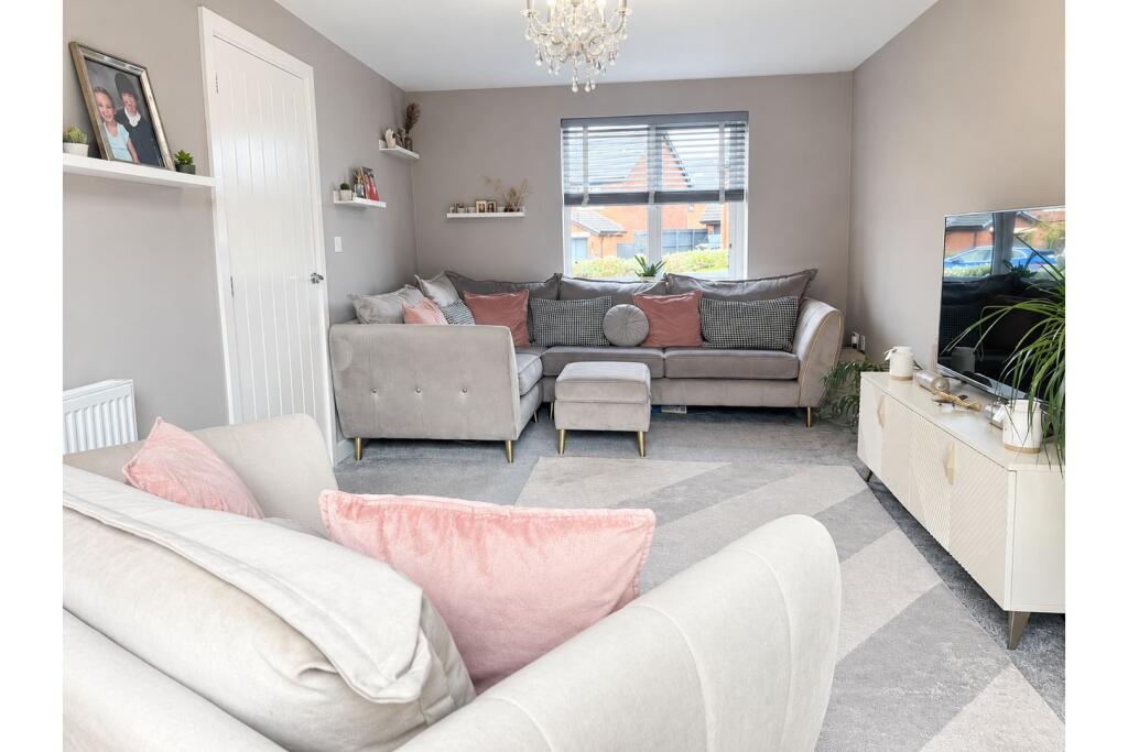 House in Preston - View 4