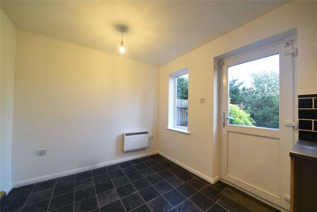 House in Ipswich - View 5