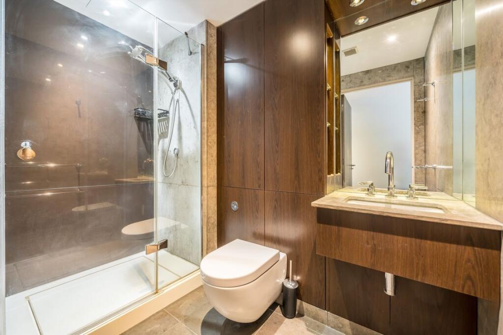 Apartment in London - View 3