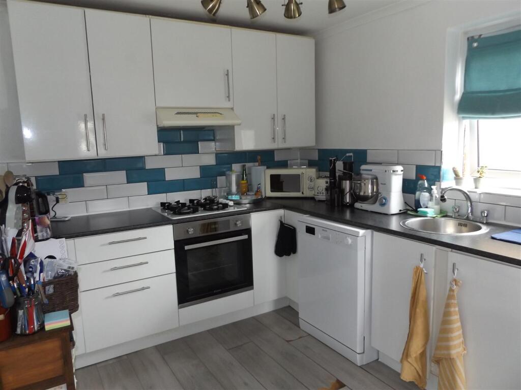 Additional image 3 of Southdown Road, Harpenden