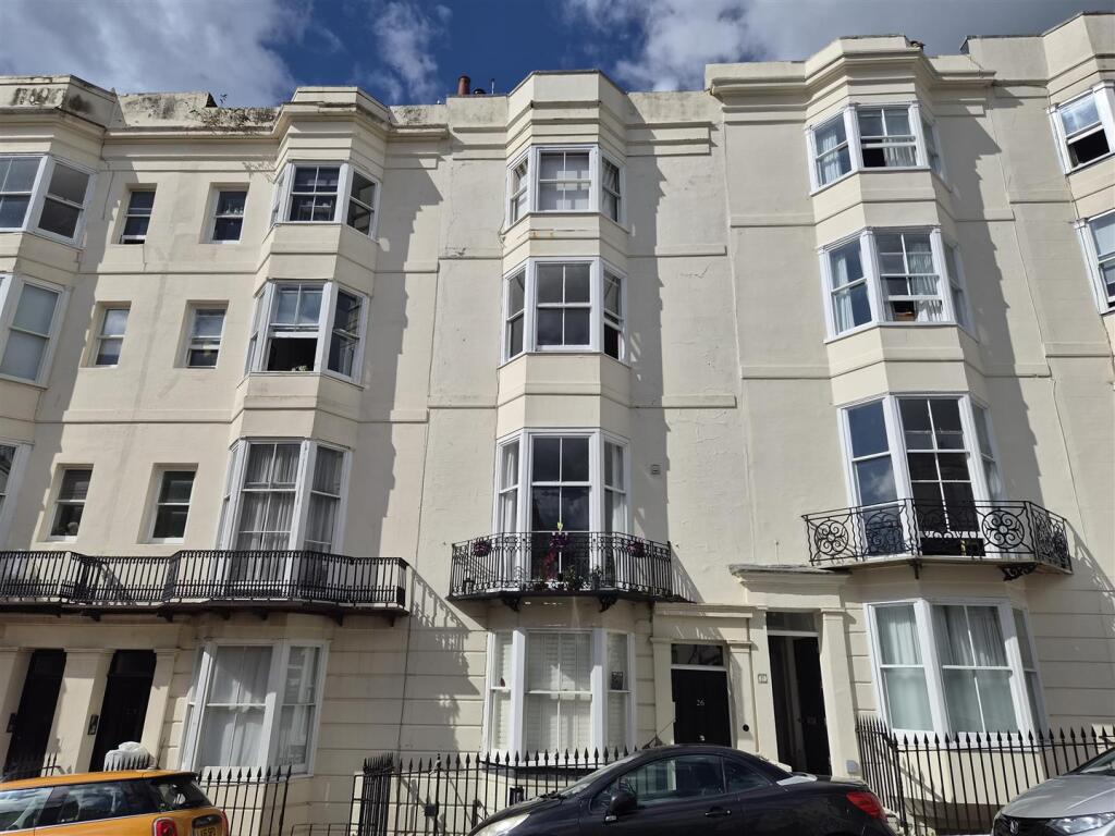 Apartment in Brighton - More