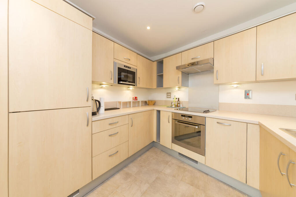 Apartment in London - View 3