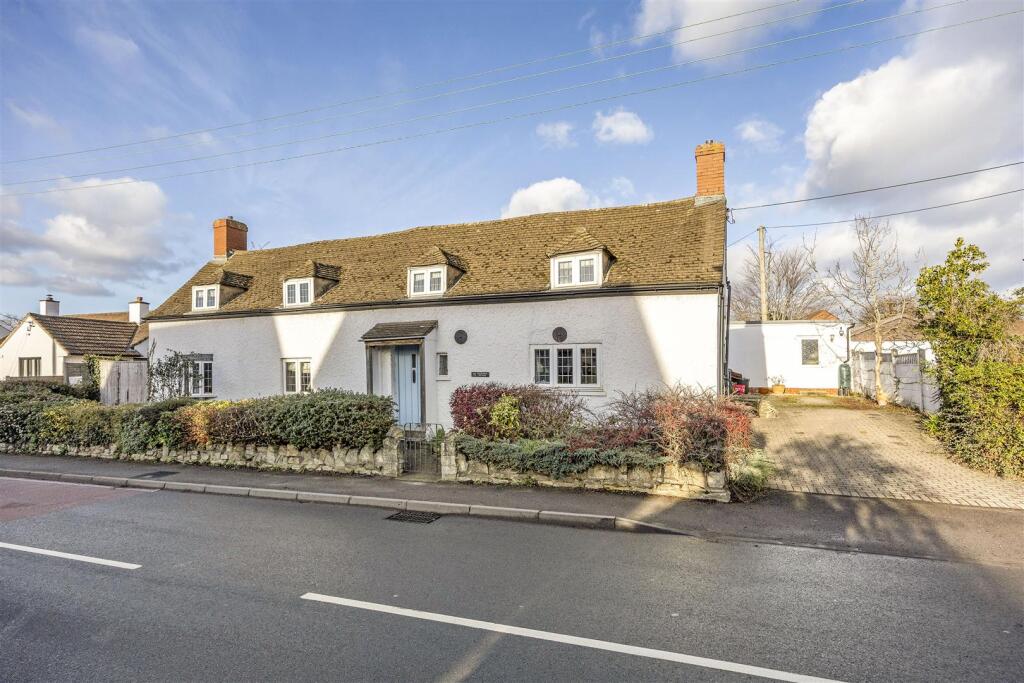 Main image of property: Station Road, Bishops Cleeve, Cheltenham