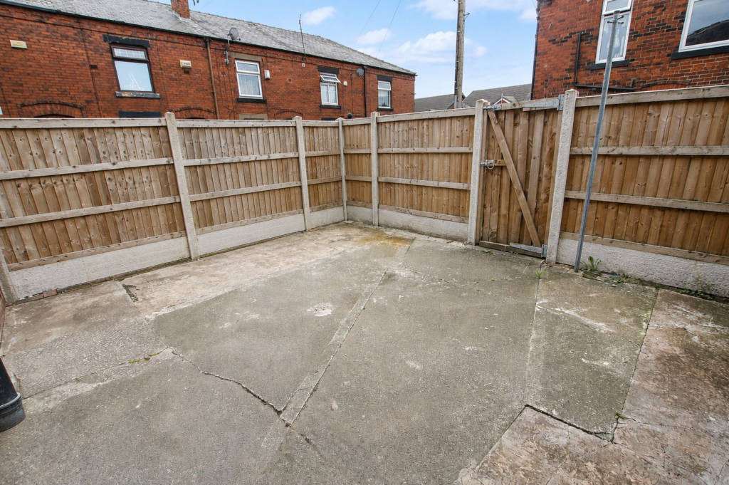 House in Rochdale, Greengate - View 4