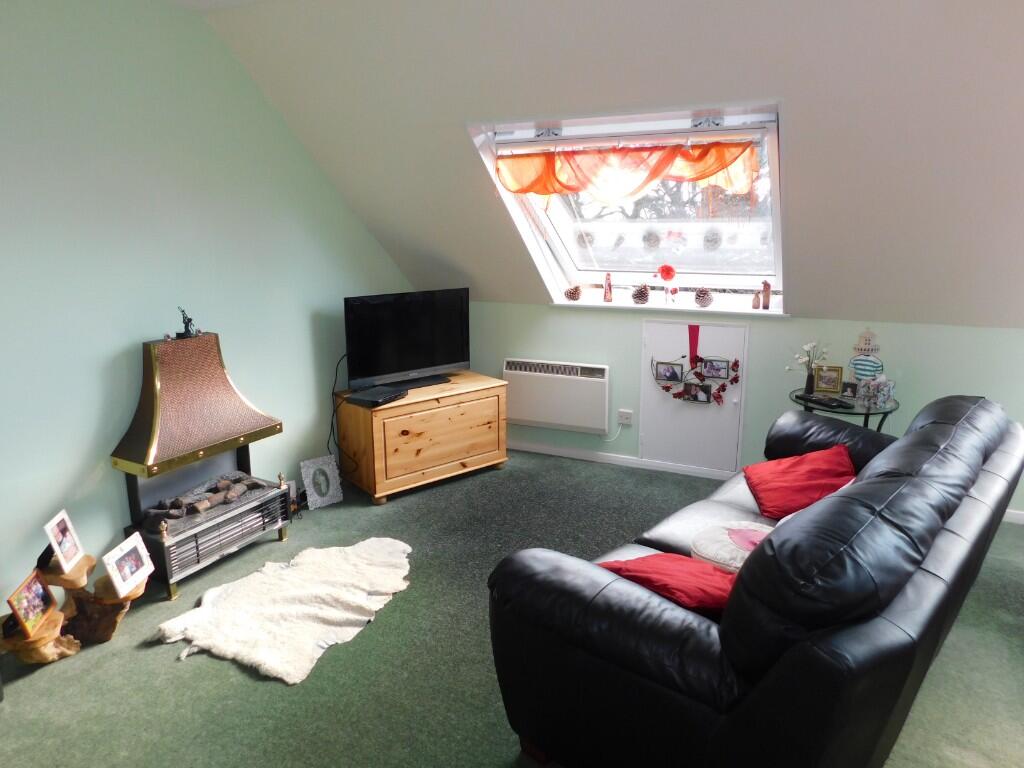 Flat 11 Francesca Grange, Somerford Way, Christchurch photo 2