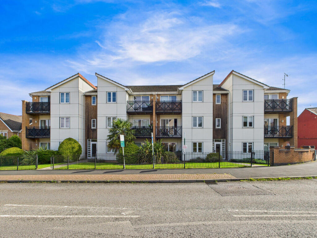 Main image of property: Archdale Close, Chesterfield, S40