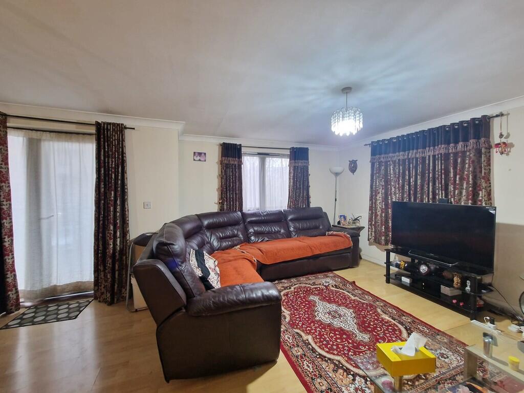 Apartment in London - View 2