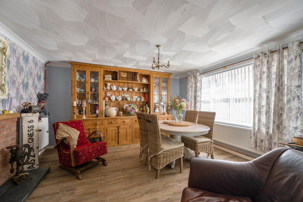 House in King's Lynn and West Norfolk, Outwell - More