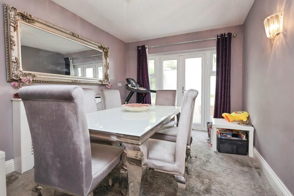 House in Birmingham, Lyndon Green - View 5