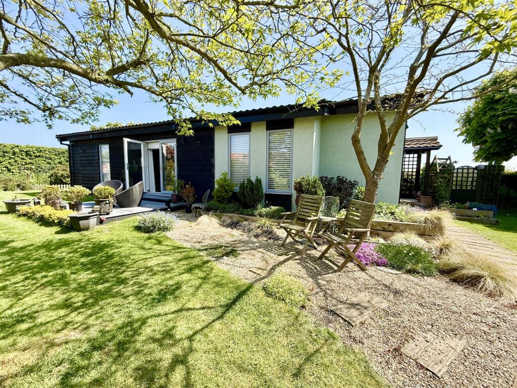 Main image of property: Grub Street, Happisburgh NR12