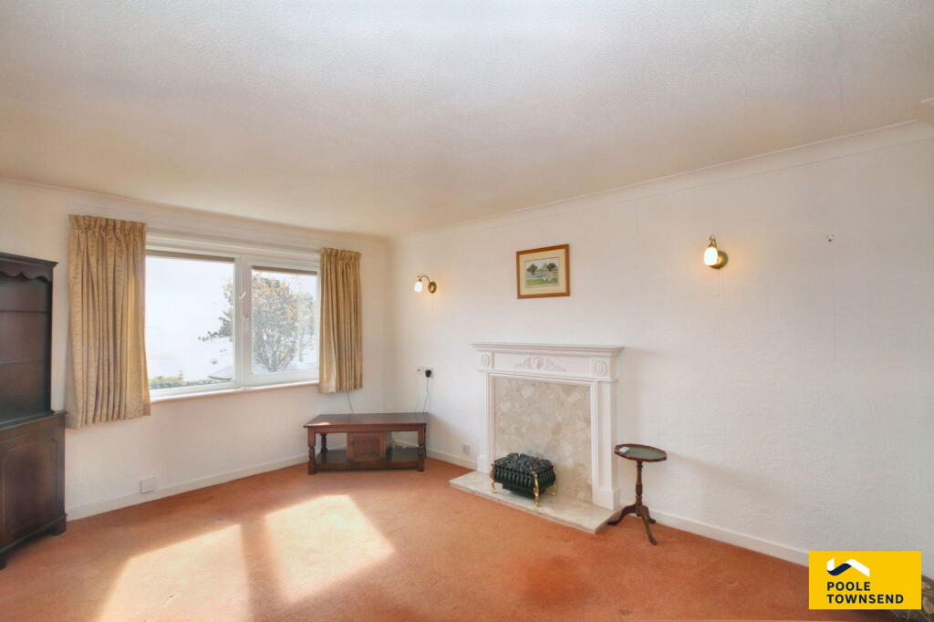 18 Strand Court, The Esplanade, Grange over Sands photo 4