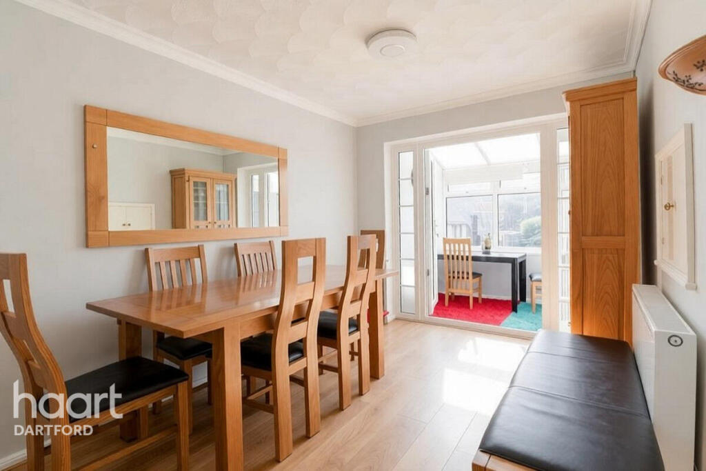 House in Dartford - More