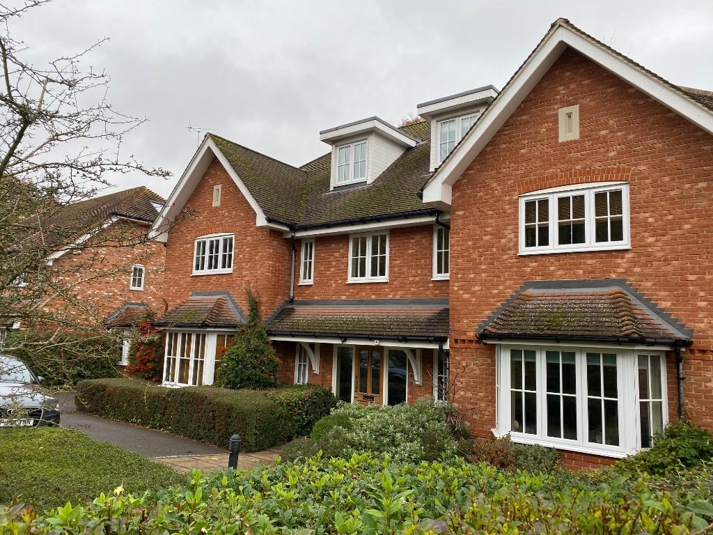 Main image of property: Shiplake Bottom, RG9