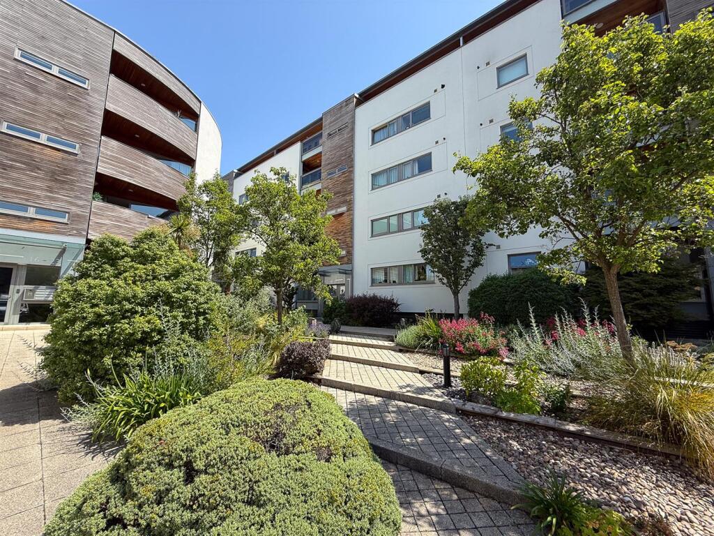Main image of property: Montpellier Grove, Cheltenham GL50 2XR
