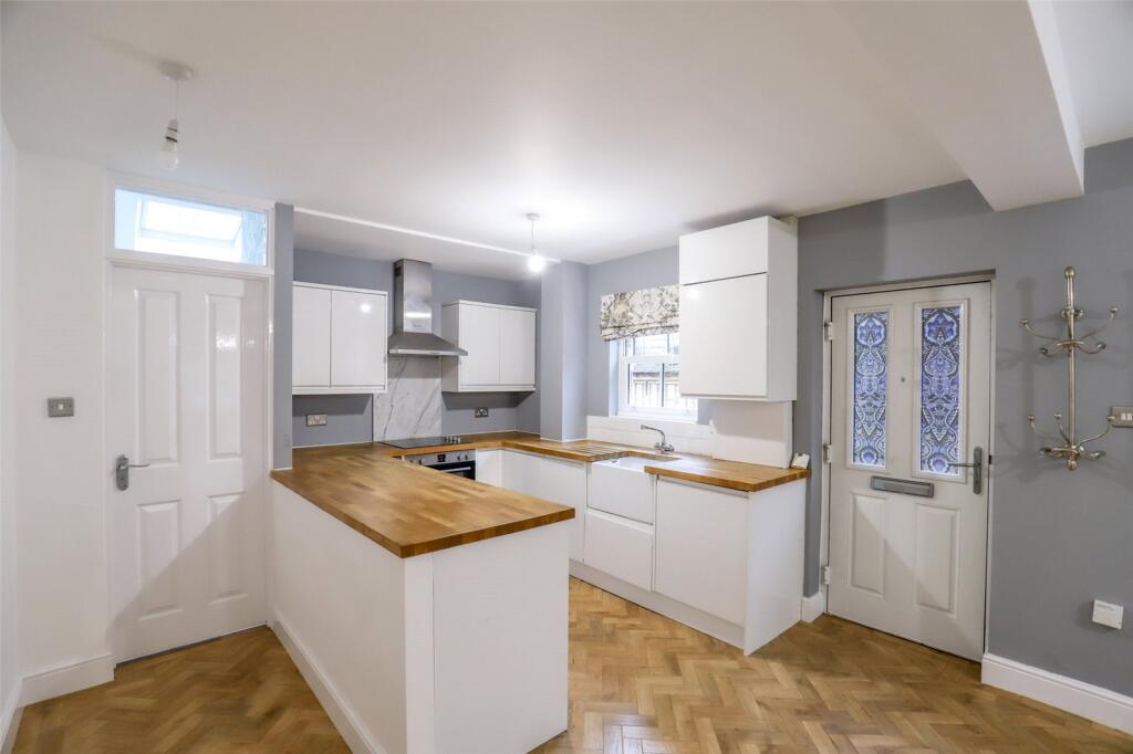 Lower Luton Road, Harpenden, Hertfordshire, AL5 photo 3