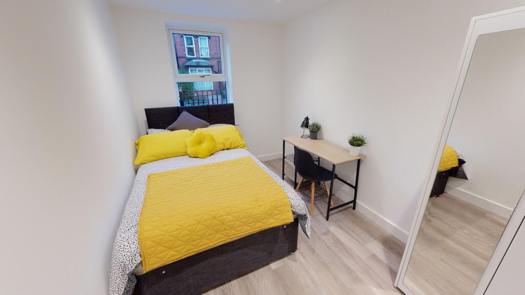 Main image of property: Raddlebarn Court - Ensuite Room, Selly Oak, West Midlands, B29