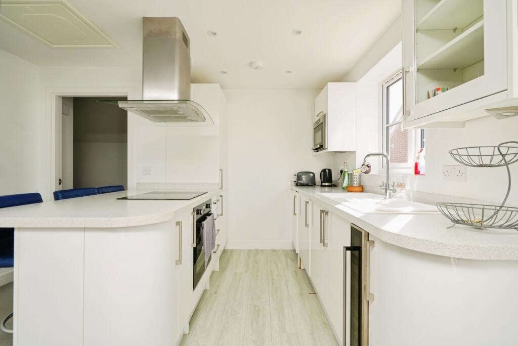Apartment in Oxford - View 3