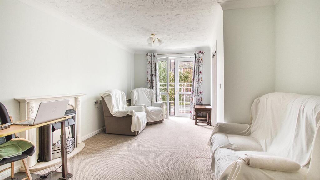 Apartment in Derby - View 3