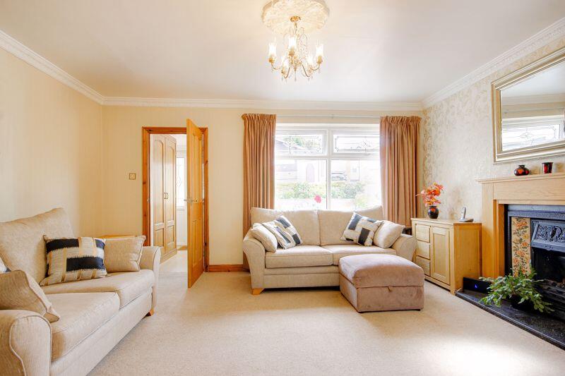 Highland Road, Waltham Abbey photo 2