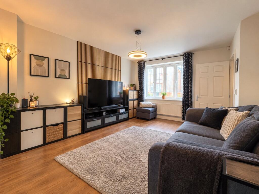 House in Swindon - View 4