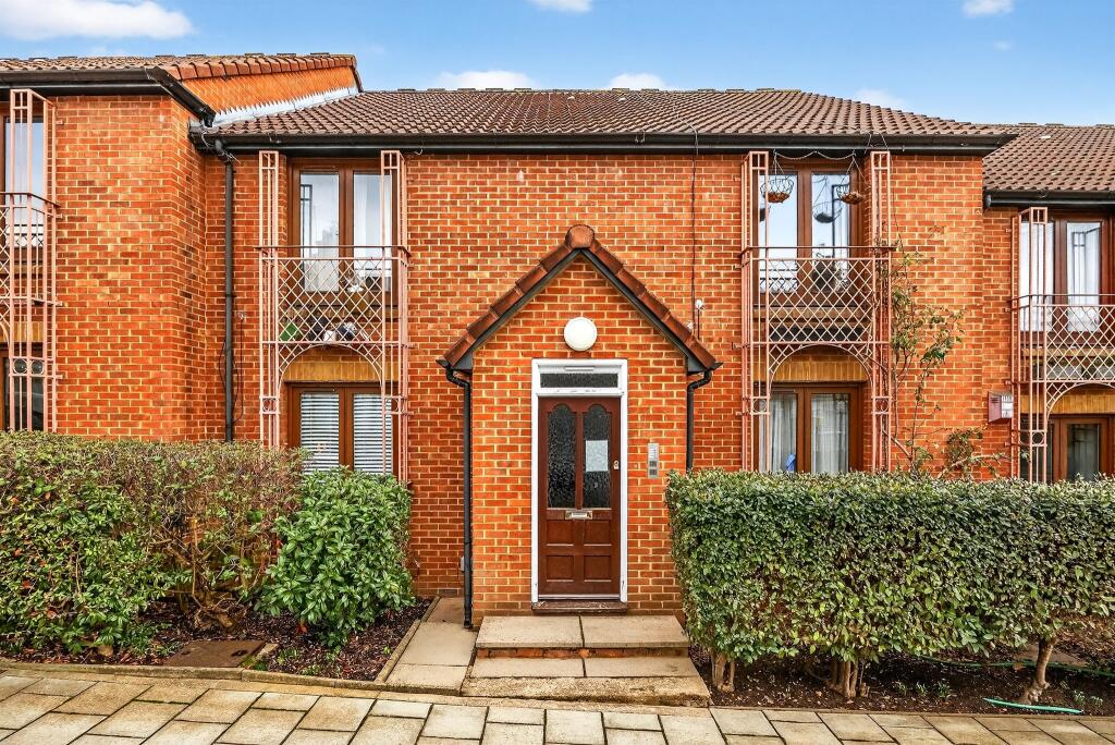 Main image of property: Aslett Street, London