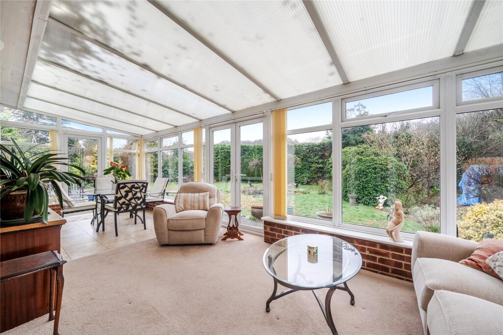 House in London - View 3