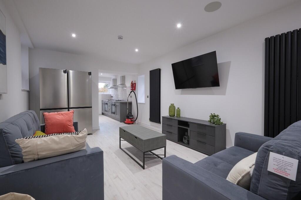 House in Swansea - View 5