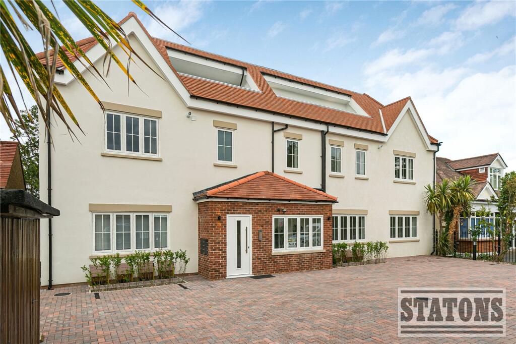 Main image of property: Chase Side, Southgate, London, N14