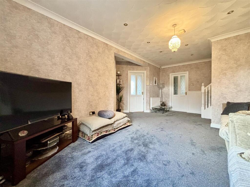 Additional image 5 of Highlands Close, Horton Bank Top, Bradford